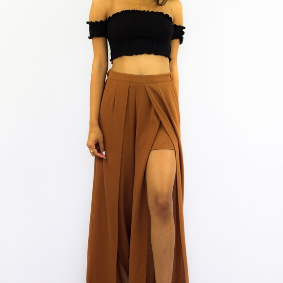 Trendy Dressy Wide Leg Tulip slit bottoms/pants - Picture 2 of 3
